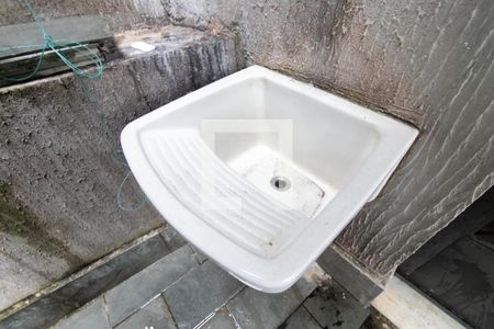 Casa à venda com 115m², 6 quartos e 1 vaga Casa à venda com 115m², 6 quartos e 1 vagaÁrea de Serviço