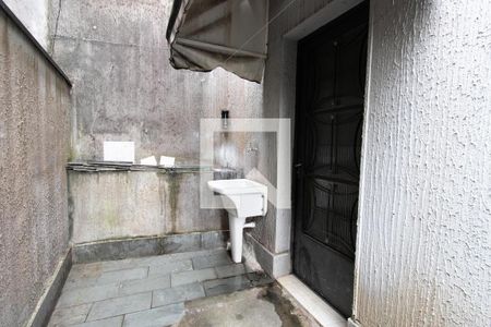 Casa à venda com 115m², 6 quartos e 1 vaga Casa à venda com 115m², 6 quartos e 1 vagaÁrea de Serviço