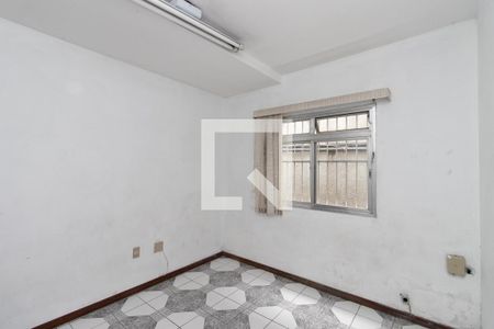 Casa à venda com 115m², 6 quartos e 1 vaga Casa à venda com 115m², 6 quartos e 1 vagaQuarto 3