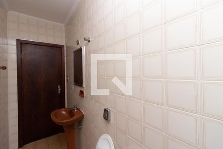 Casa à venda com 115m², 6 quartos e 1 vaga Casa à venda com 115m², 6 quartos e 1 vagaBanheiro 2