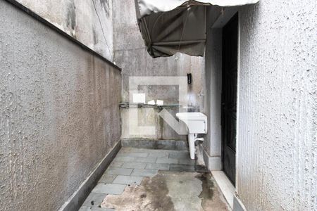 Casa à venda com 115m², 6 quartos e 1 vaga Casa à venda com 115m², 6 quartos e 1 vagaÁrea de Serviço