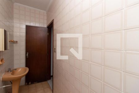 Casa à venda com 115m², 6 quartos e 1 vaga Casa à venda com 115m², 6 quartos e 1 vagaBanheiro do Quarto 4