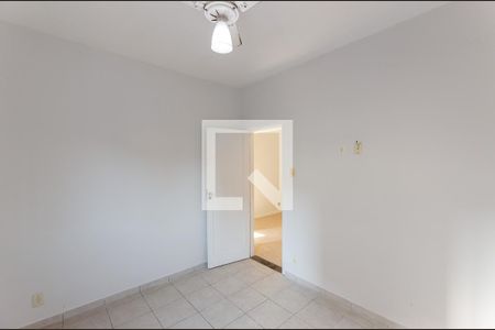 Quarto 2 de apartamento para alugar com 2 quartos, 59m² em Centro, São Vicente