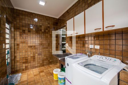 Casa para alugar com 270m², 3 quartos e 5 vagasÁrea de Serviço