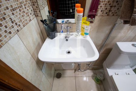 Casa para alugar com 270m², 3 quartos e 5 vagasBanheiro 2