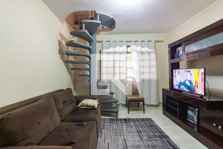 Sala  de casa para alugar com 5 quartos, 290m² em Jardim das Flores, Osasco