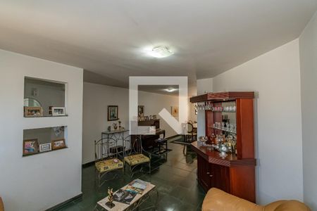 Sala de Estar de casa para alugar com 4 quartos, 294m² em Jardim Bom Retiro, Campinas