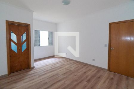 Casa para alugar com 100m², 2 quartos e 2 vagas Casa para alugar com 100m², 2 quartos e 2 vagasSuite 2