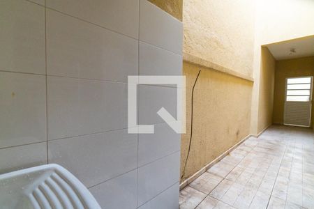 Casa para alugar com 100m², 2 quartos e 2 vagas Casa para alugar com 100m², 2 quartos e 2 vagasLavanderia