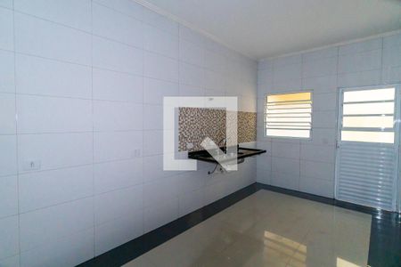 Casa para alugar com 100m², 2 quartos e 2 vagas Casa para alugar com 100m², 2 quartos e 2 vagasCozinha
