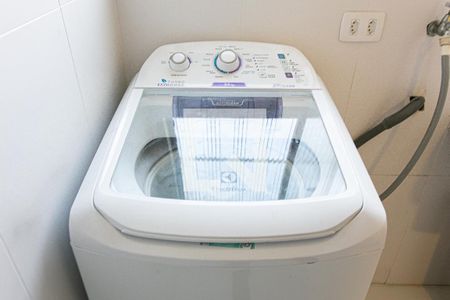 Apartamento para alugar com 68m², 3 quartos e 1 vagaÁrea de Serviço - Máquina de Lavar