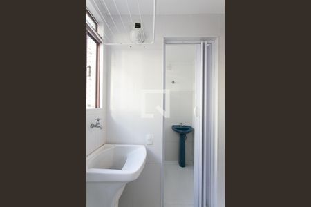 Apartamento para alugar com 68m², 3 quartos e 1 vagaÁrea de Serviço