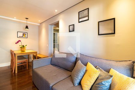 Apartamento para alugar com 67m², 2 quartos e 1 vaga Apartamento para alugar com 67m², 2 quartos e 1 vagaSala