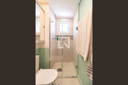 Apartamento para alugar com 67m², 2 quartos e 1 vaga Apartamento para alugar com 67m², 2 quartos e 1 vagaBanheiro do Quarto 1