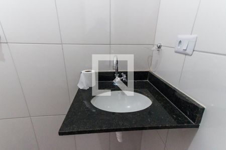 Apartamento para alugar com 48m², 2 quartos e sem vagaBanheiro