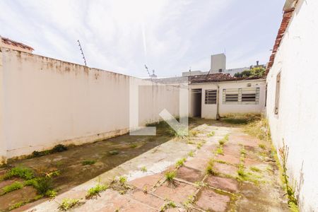 Casa à venda com 361m², 3 quartos e 7 vagasQuintal