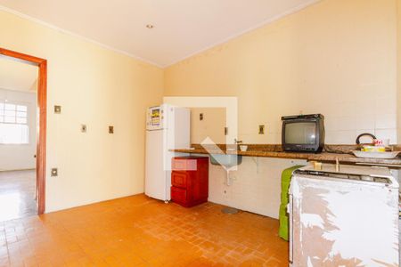 Casa à venda com 361m², 3 quartos e 7 vagasCozinha