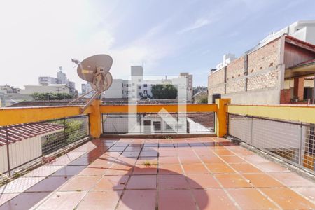 Sacada de casa à venda com 3 quartos, 361m² em Santana, Porto Alegre