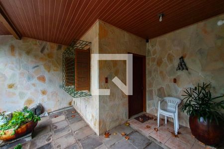 Casa à venda com 280m², 6 quartos e 2 vagas Casa à venda com 280m², 6 quartos e 2 vagasHall de entrada