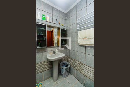 Casa à venda com 280m², 6 quartos e 2 vagas Casa à venda com 280m², 6 quartos e 2 vagasBanheiro da Suíte