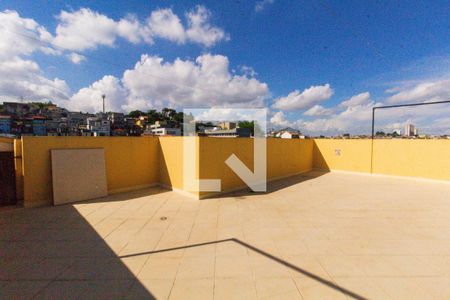 Casa à venda com 450m², 6 quartos e 8 vagas Casa à venda com 450m², 6 quartos e 8 vagasVaranda