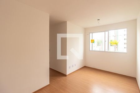 Sala de apartamento para alugar com 2 quartos, 42m² em Inhoaíba, Rio de Janeiro