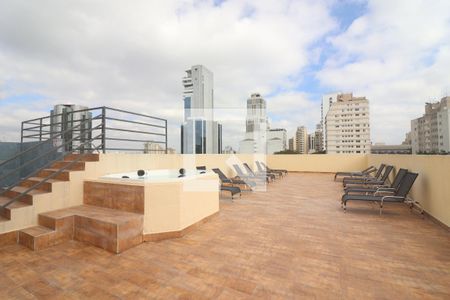 Apartamento à venda com 24m², 1 quarto e sem vagaPiscina 