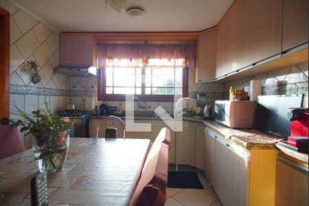 Cozinha de casa à venda com 3 quartos, 200m² em Protásio Alves, Porto Alegre