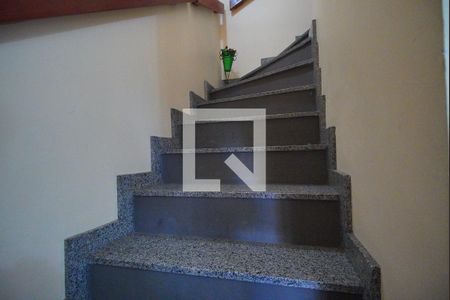 Casa à venda com 200m², 3 quartos e 3 vagasAcesso a segundo piso