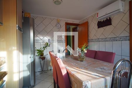 Cozinha - Armários de casa à venda com 3 quartos, 200m² em Protásio Alves, Porto Alegre