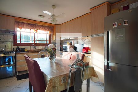 Cozinha de casa à venda com 3 quartos, 200m² em Protásio Alves, Porto Alegre