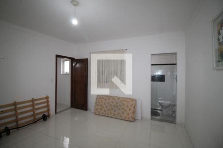 Casa à venda com 115m², 2 quartos e 4 vagasQuarto Suíte 2