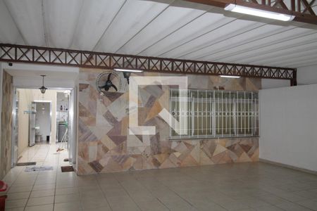 Casa à venda com 115m², 2 quartos e 4 vagasGaragem