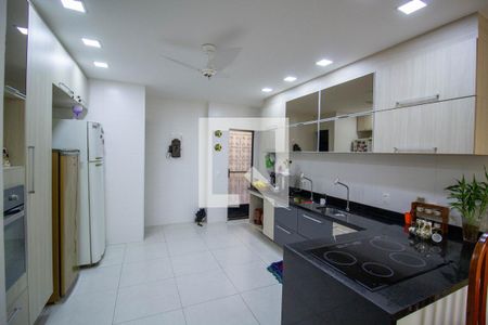 Casa para alugar com 100m², 2 quartos e sem vaga Casa para alugar com 100m², 2 quartos e sem vagaCozinha