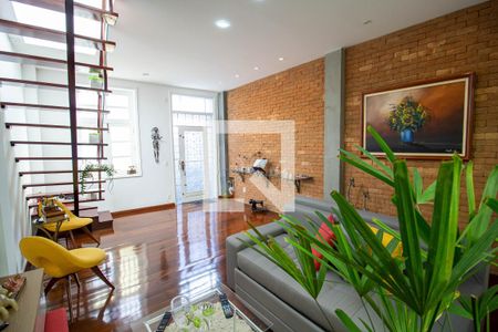 sala de casa para alugar com 2 quartos, 100m² em Santa Teresa, Rio de Janeiro