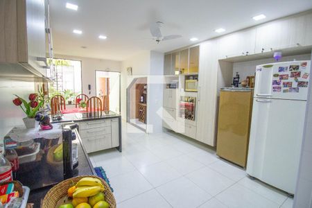 Casa para alugar com 100m², 2 quartos e sem vaga Casa para alugar com 100m², 2 quartos e sem vagaCozinha
