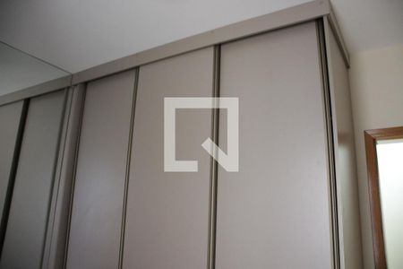 Quarto 1 de apartamento para alugar com 2 quartos, 52m² em Tubalina, Uberlândia