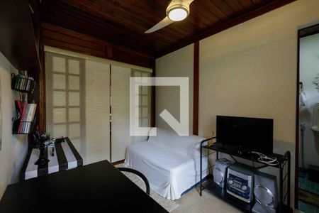 Casa de condomínio à venda com 160m², 4 quartos e 2 vagasQuarto 2