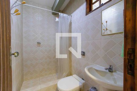 Casa de condomínio à venda com 160m², 4 quartos e 2 vagasBanheiro de Serviço