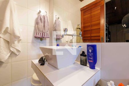 Casa de condomínio à venda com 160m², 4 quartos e 2 vagasBanheiro Suíte 2