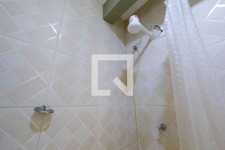 Casa de condomínio à venda com 160m², 4 quartos e 2 vagasBanheiro de Serviço