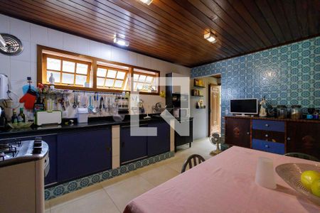 Casa de condomínio à venda com 160m², 4 quartos e 2 vagasCozinha