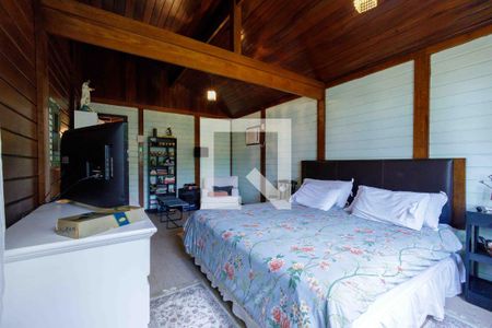 Casa de condomínio à venda com 160m², 4 quartos e 2 vagasSuite 1