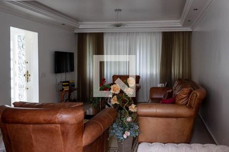 Sala de estar de casa para alugar com 4 quartos, 350m² em Jardim Lindóia, Porto Alegre