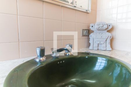 Casa para alugar com 450m², 4 quartos e 7 vagasBanheiro da Suíte 1