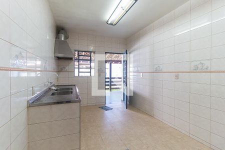 Casa para alugar com 450m², 4 quartos e 7 vagasCozinha