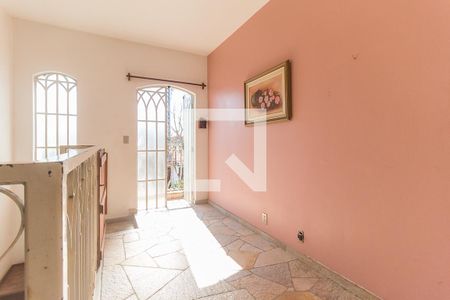 Casa para alugar com 450m², 4 quartos e 7 vagasHall