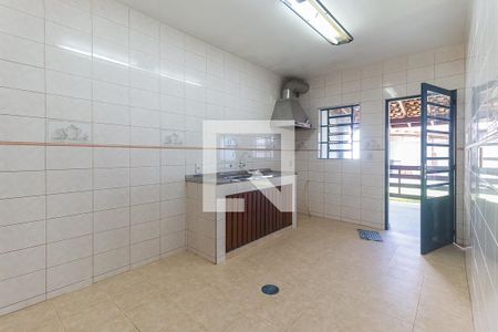 Casa para alugar com 450m², 4 quartos e 7 vagasCozinha