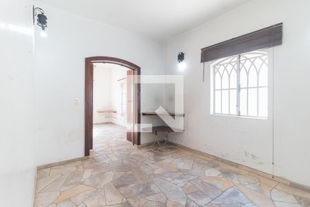 Sala de TV de casa para alugar com 4 quartos, 450m² em Vila Oliveira, Mogi das Cruzes