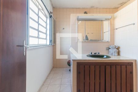 Casa para alugar com 450m², 4 quartos e 7 vagasBanheiro da Suíte 1